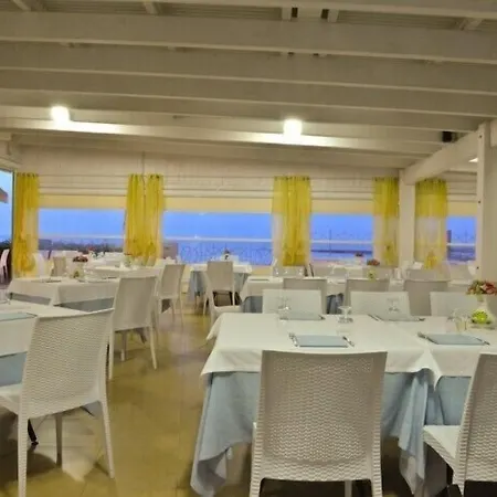 Mirage Hotel Torre Santa Sabina