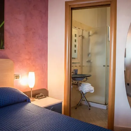 Hotel Mirage 3*