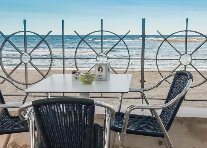 Mirage Отель Торре-Санта-Сабина